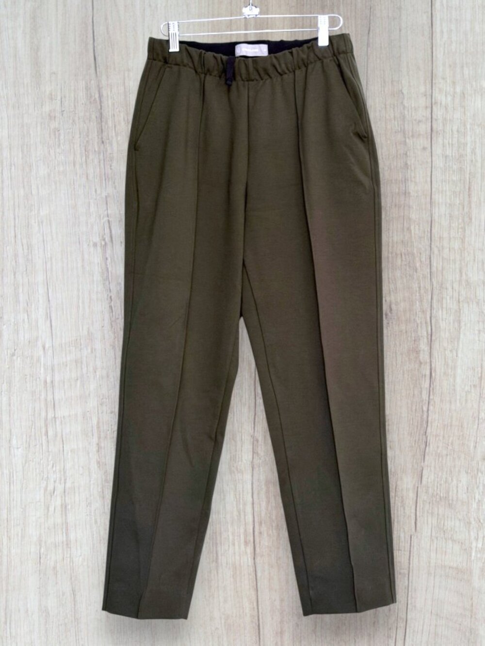 Everlane The Dream Pant Kalamata Olive Green Pintuck Pull-On Pants Size M
